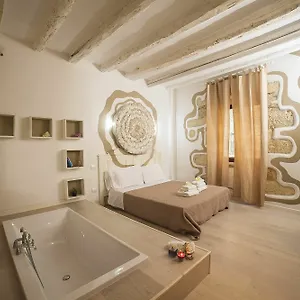 Apartament Oisife, Cagliari